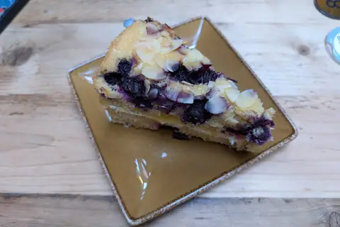 Cake Inn photo 2